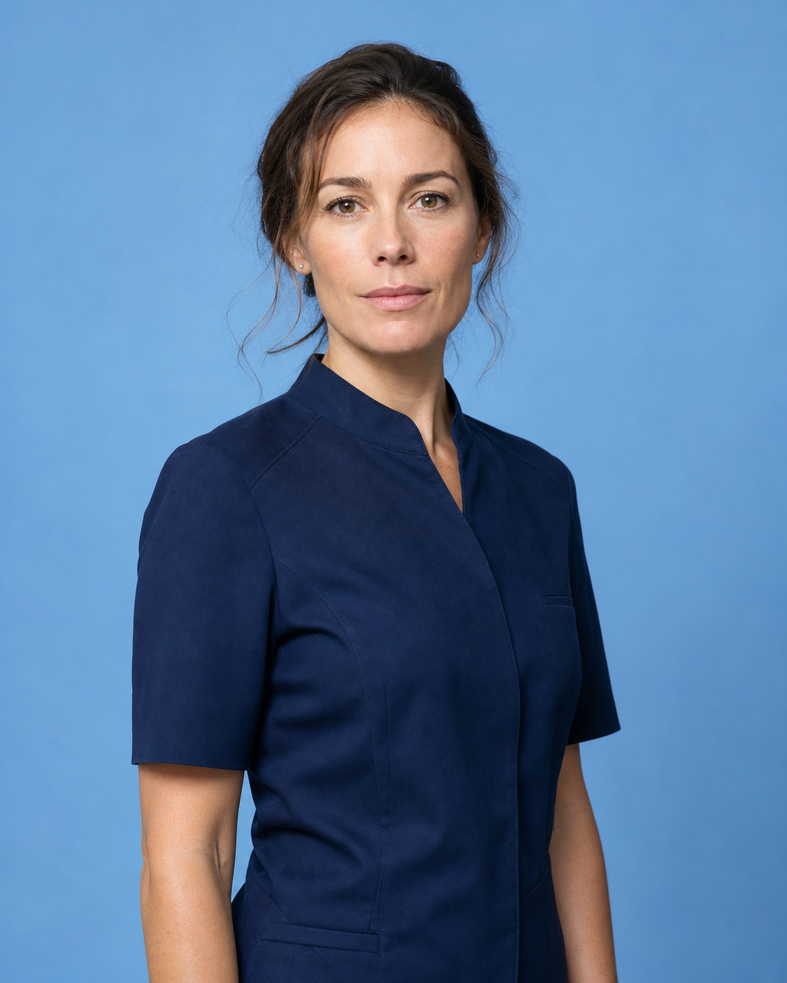 Dr Camille Laurent, Soins dentaires généraux, prévention et dentisterie restauratrice. Profil de praticien fictif créé pour cette démonstration.